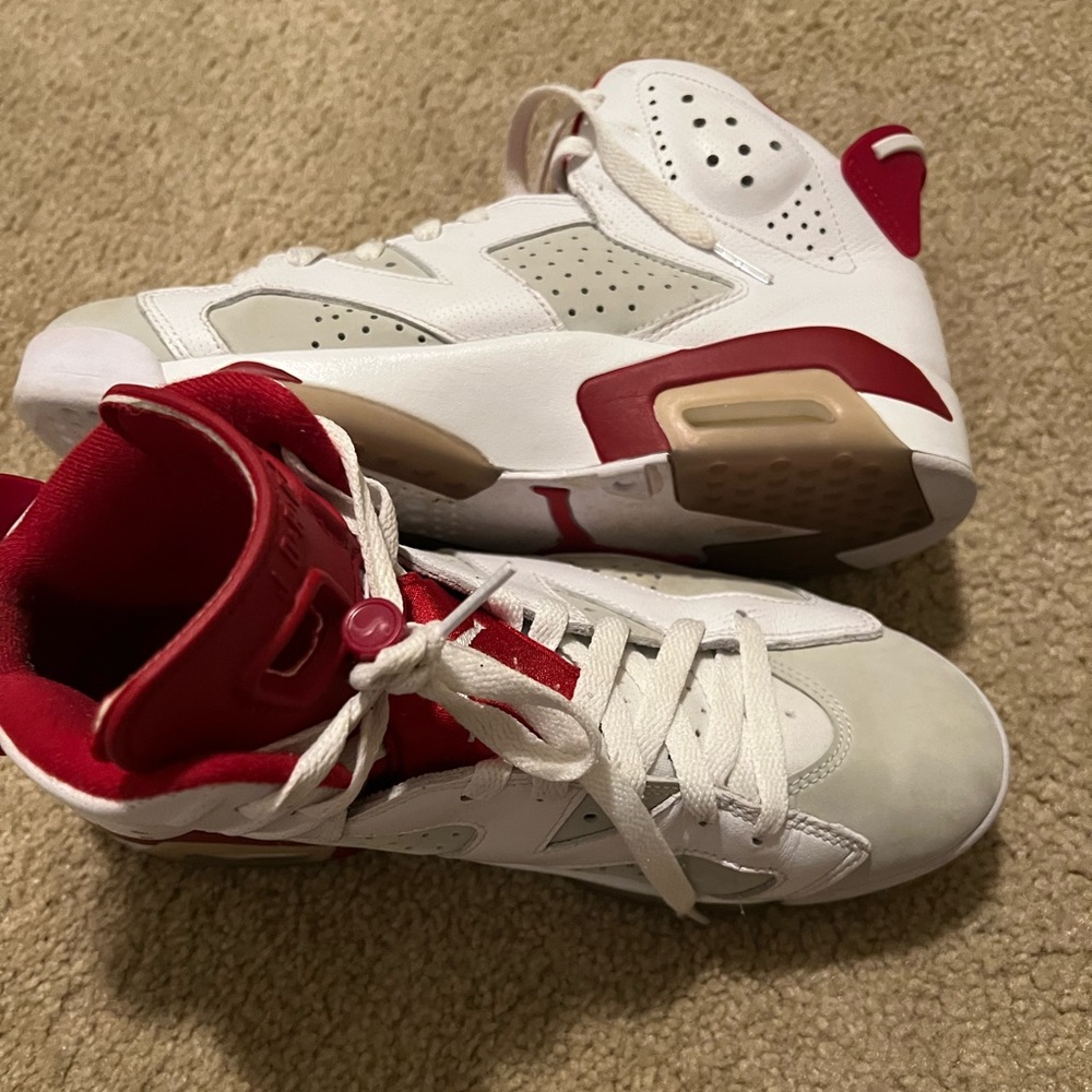 retro jordan 6 maroon
